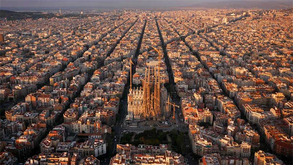 El templo en la ciudad